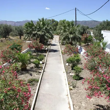 Harriet Agathi Apartment *