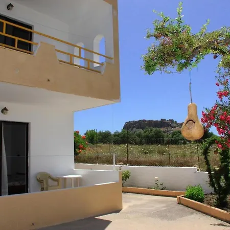 Harriet Agathi * Haraki