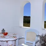 Harriet Agathi Apartament Charaki